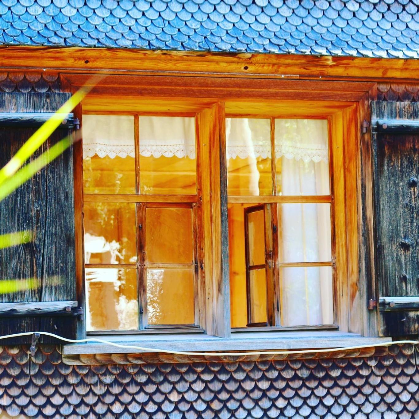 Naze'S Hus Mellau Hotel Exterior photo